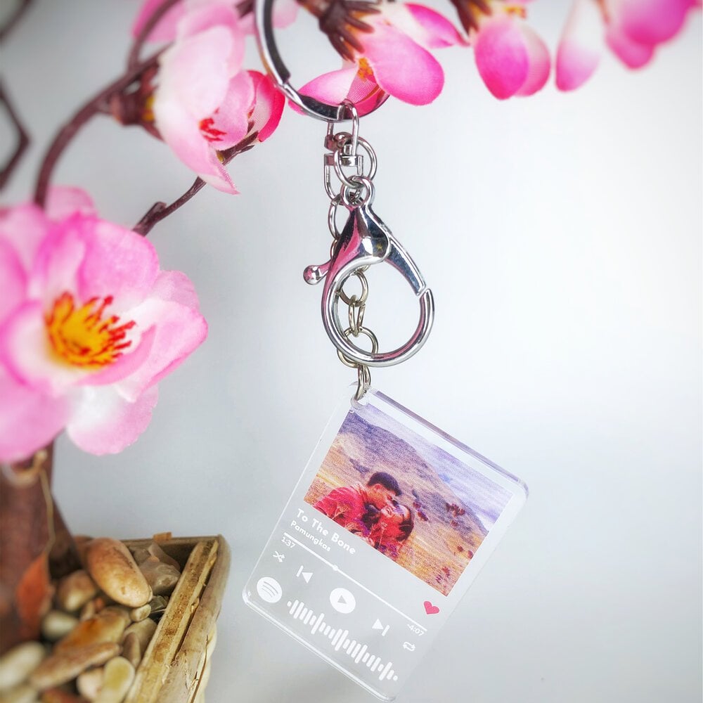 Web_Keychain-Song58.jpg